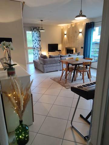 Gîte pour 6 personnes, avec vue et balcon dans Fillière