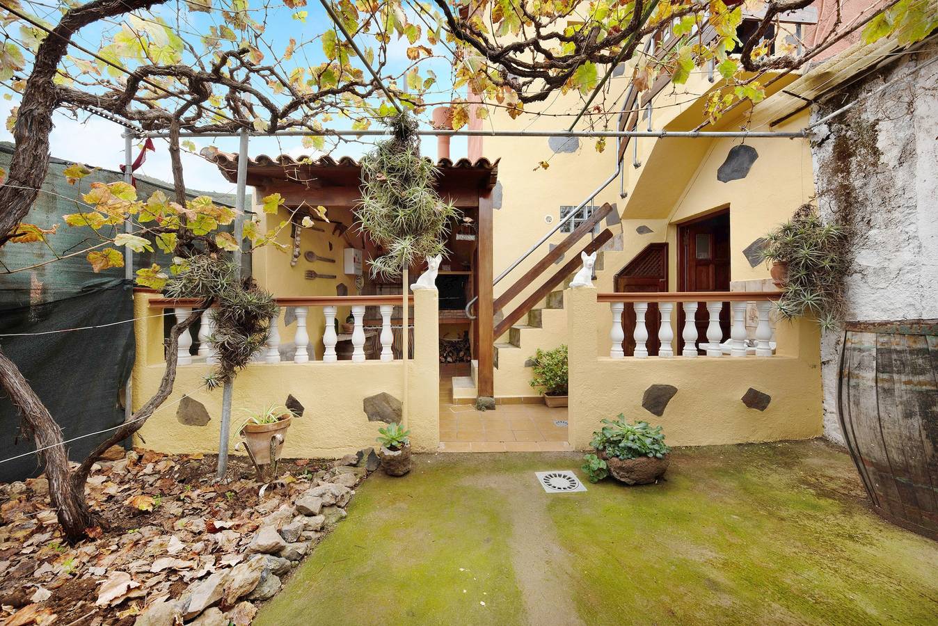 Maison de vacances 'El Lagar' avec vue sur la montagne, terrasse partagée et Wi-Fi in La Tierra del Trigo, Los Silos