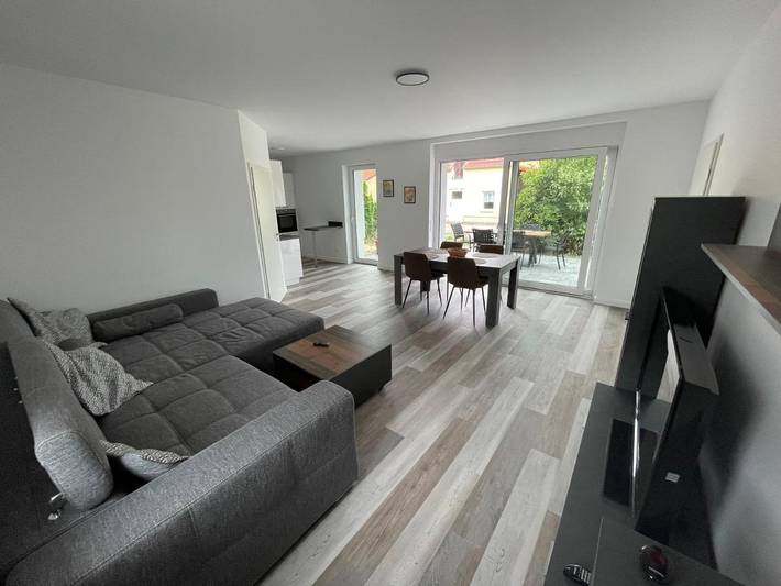 Ferienwohnung für 4 Personen, mit Garten in Niemtsch