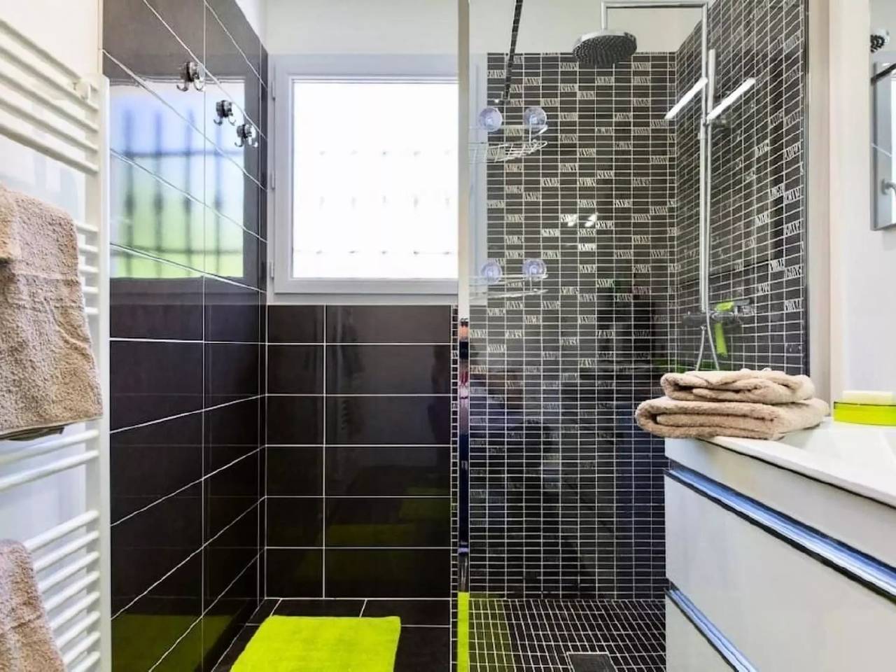 Casa 4 Personas in Le Rouret, Region de Cannes