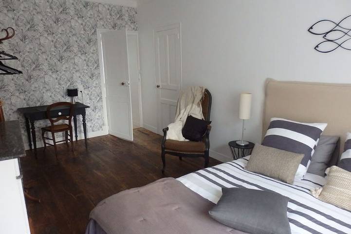 Location de vacances pour 5 personnes, avec terrasse et jardin dans La Haye-Pesnel - 2