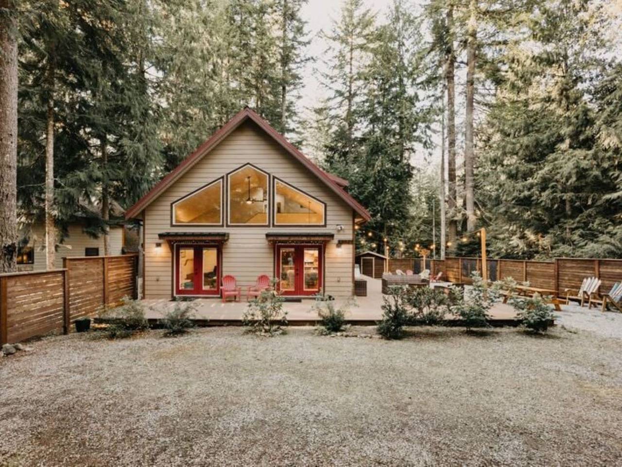 Eine großartige Hütte für bleibende Familienerinnerungen in Glacier, Mount Baker-Snoqualmie Nationalwald
