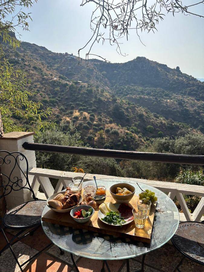 Casa rural para 4 personas, con jardín además de vistas y piscina en Comares - 3
