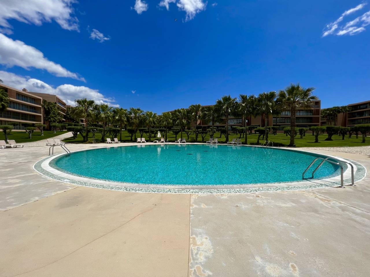 Apartamento inteiro, Albufeira Salgados Premium 1 With Pool in Pêra, Alcantarilha e Pêra