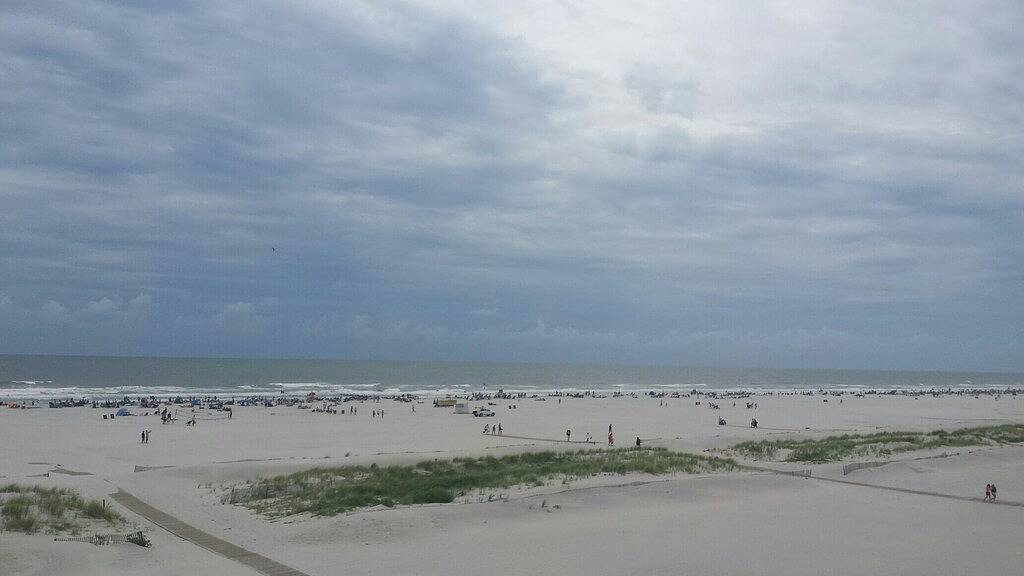 Ganze Wohnung, Summer Sands Condo am Strand in Wildwood Crest in Wildwood Crest, Cape May County