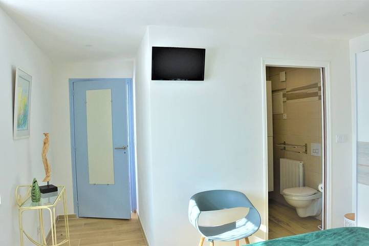 Gîte pour 3 personnes, avec terrasse à Plancoët - 4