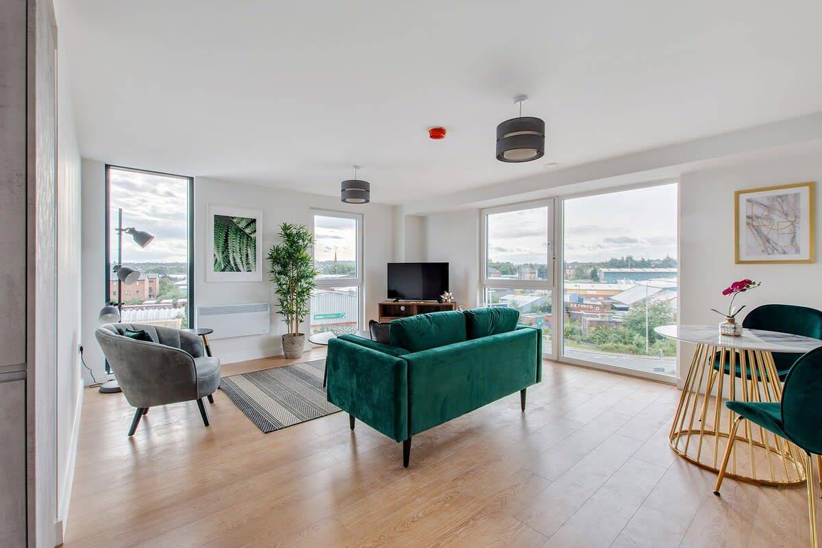 Entire apartment, 1 Bed Modern Apartment in a Converted Mill in Leeds, West Yorkshire