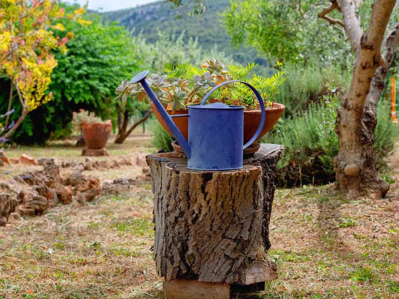 Villa "Sunshine" mit Garten, Grill und Terrasse in Jelsa, Hvar (isla)