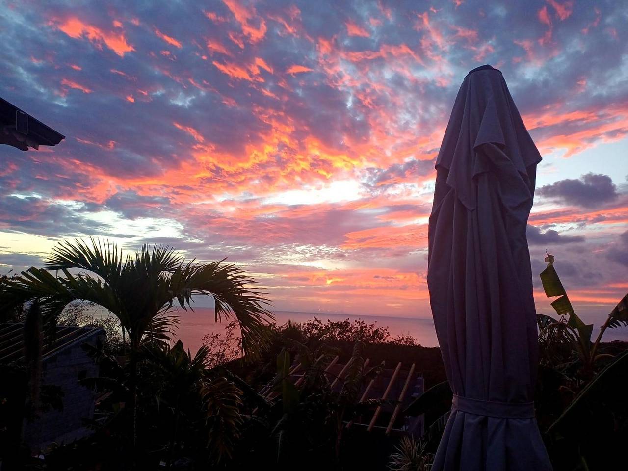 Villa "Zion" with Sea View, Wi-Fi, and Air Conditioning in Plage de Ferry, Deshaies