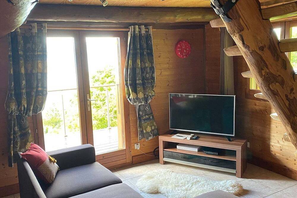 Panoramic lake view chalet in Meillerie, Thonon-les-Bains region