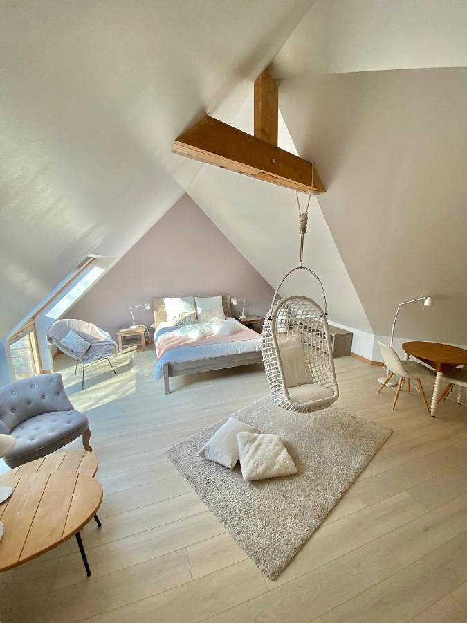 Large Double Room in Moëlan-sur-Mer, Côte de Cornouaille