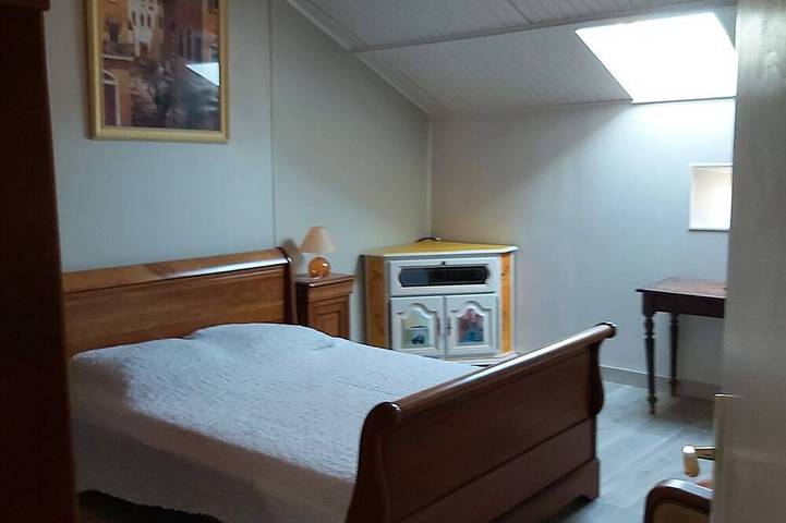 Gîte pour 2 personnes, avec jardin et piscine à Longré - 3