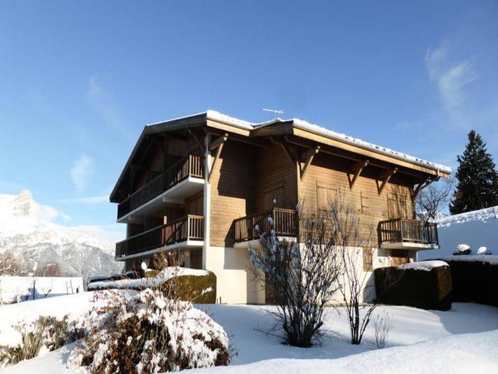Chalet pour 4 personnes, avec balcon à Combloux