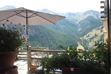 Gîte pour 2 personnes, avec terrasse dans Parc naturel régional du Queyras