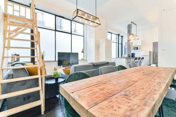 Holiday Rental for 9 People in Paris, Ile de France, Photo 4