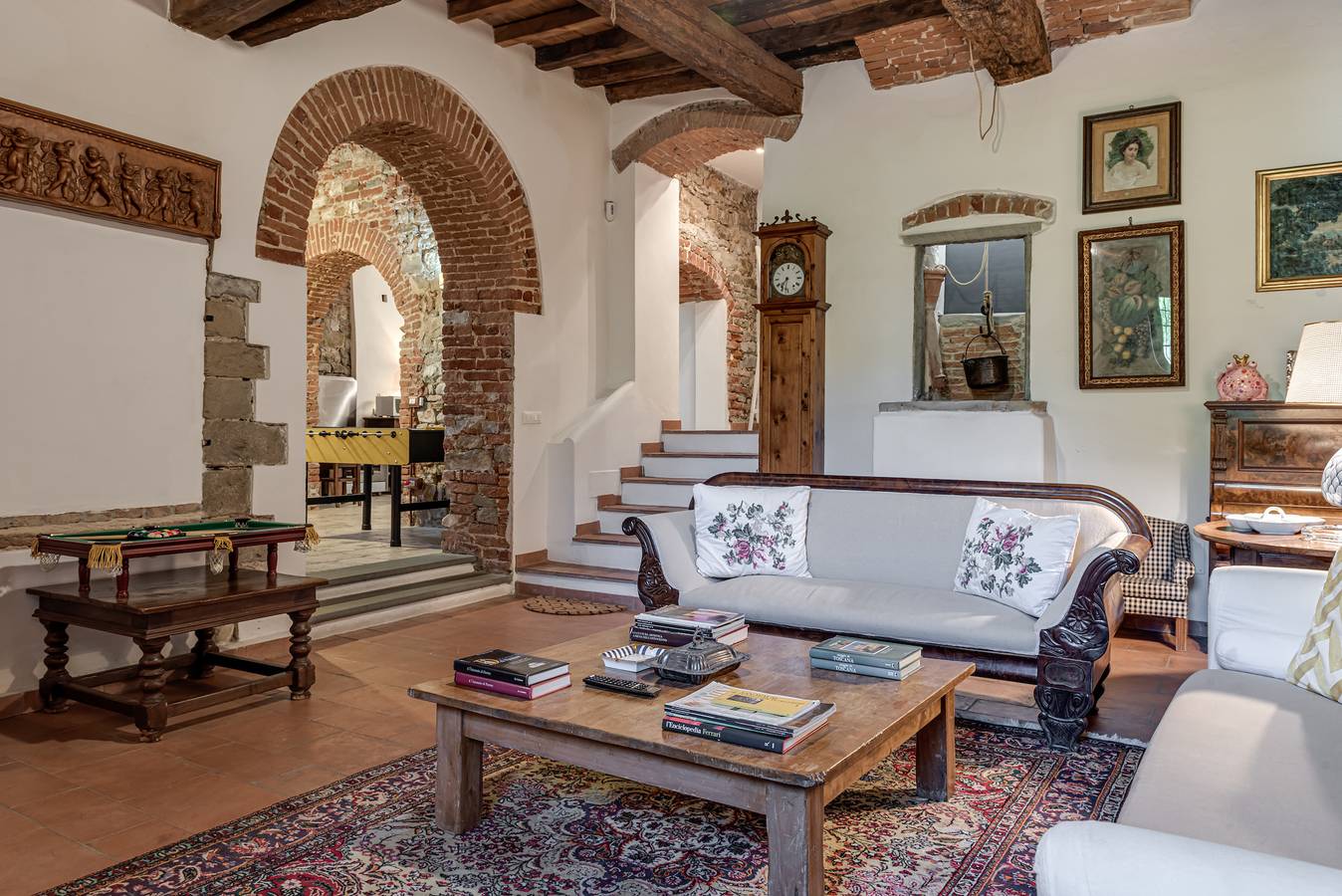 Entire apartment, Apartment 'Il Pozzo Dei Desideri' with Private Garden, Wi-Fi and Air Conditioning in Gavinana Galluzzo, Florence