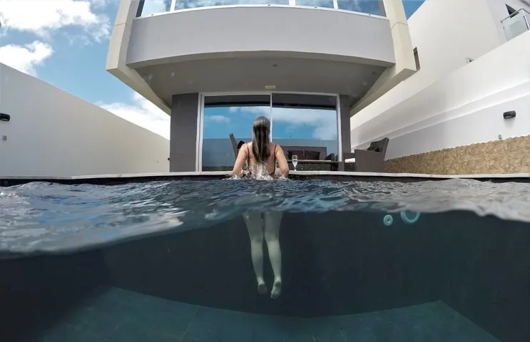 Ferienhaus für 6 Personen, mit Ausblick und Garten sowie Pool, mit Haustier - 1