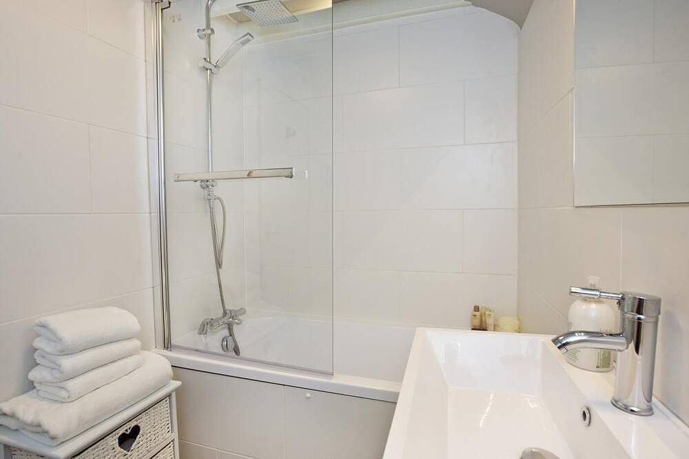 2 Bed in Sandsend (oc-g0128) in Sandsend, North York Moors National Park