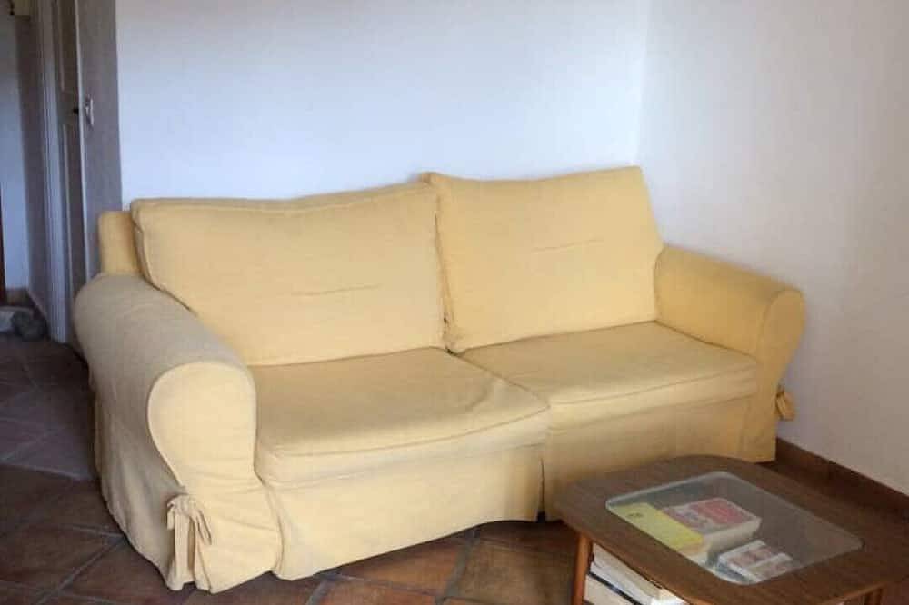 Entire apartment, Benahavis made affordable! in Val de Guadalmina, Benahavís