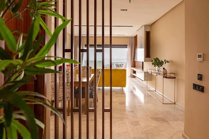 Gîte pour 8 personnes, avec vue et jardin ainsi que piscine et terrasse, animaux acceptés dans Dar Bouazza - 2