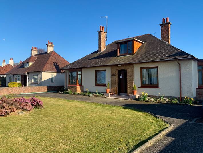 Log cabin for 8 people, with Garden in Dumfries and Galloway