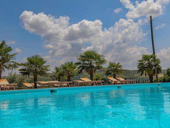 Appartamento per 2 persone, con Giardino e Piscina nonché Panorama a Brisighella