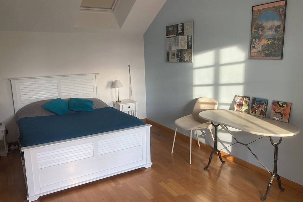 Maison confort à 2 pas de la forêt de Fontainebleau direct en train depuis Paris in Veneux-les-Sablons, Seine-et-Marne