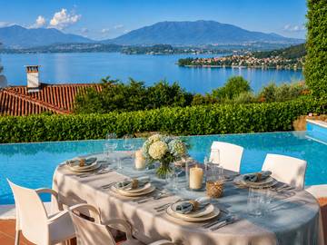 Villa Con Piscina per 8 Persone in Comune di Meina, Lago Maggiore (Piemonte), Foto 3