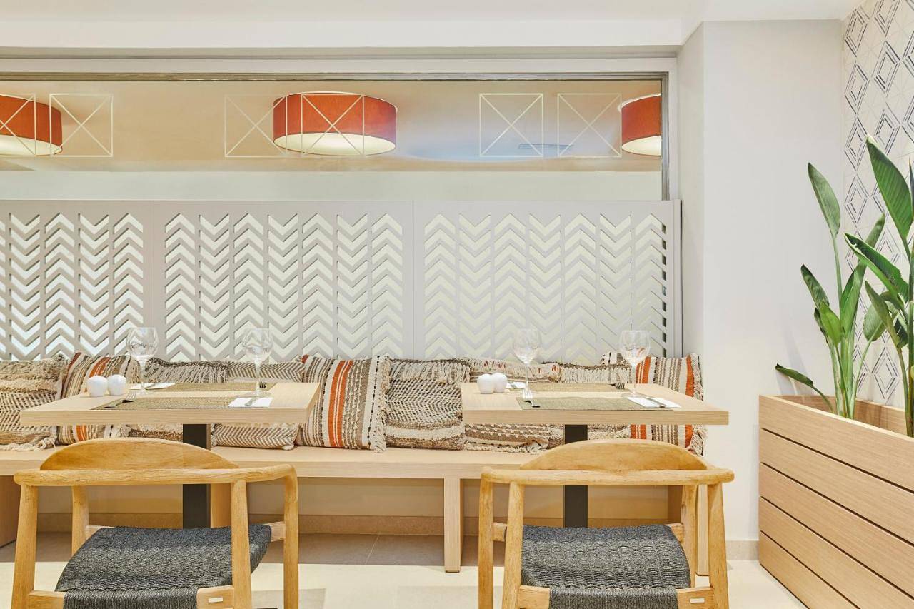 Universal Aparthotel Don Camilo in Sant Elm, Andratx