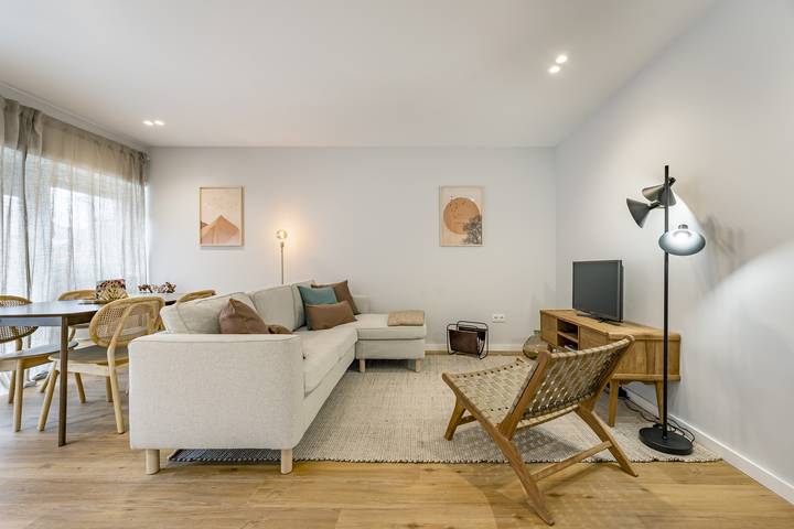 Ferielejlighed for 4 personer, med terrasse i Porto