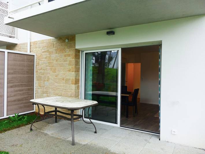 Gîte pour 4 personnes, avec Terrasse dans Plage du Roaliguen - 3