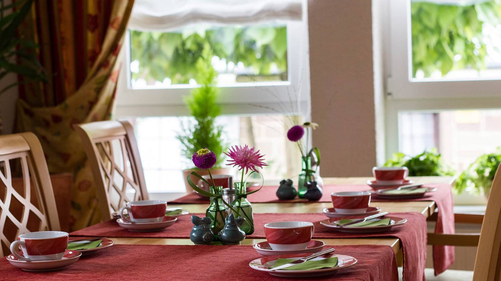 Kachelofa - Doppelzimmer mit Wc und Dusche in Vaihingen an der Enz, Kraichgau