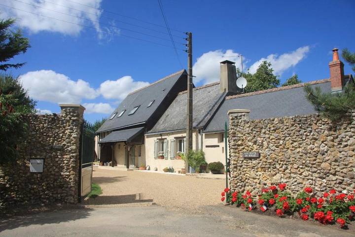 Cottage pour 2 personnes, avec vue et jardin dans Sainte-Osmane