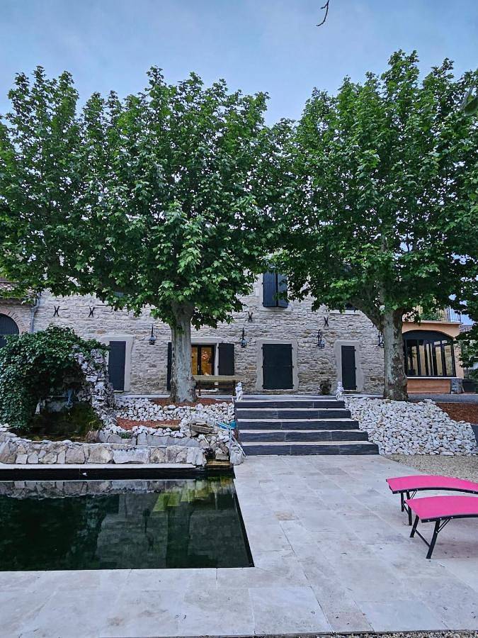 Location de vacances pour 10 personnes, avec terrasse et piscine à Méjannes-lès-Alès - 2