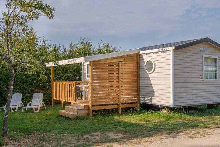 Camping pour 4 personnes, avec bassin pour enfant en Indre-et-Loire - 3