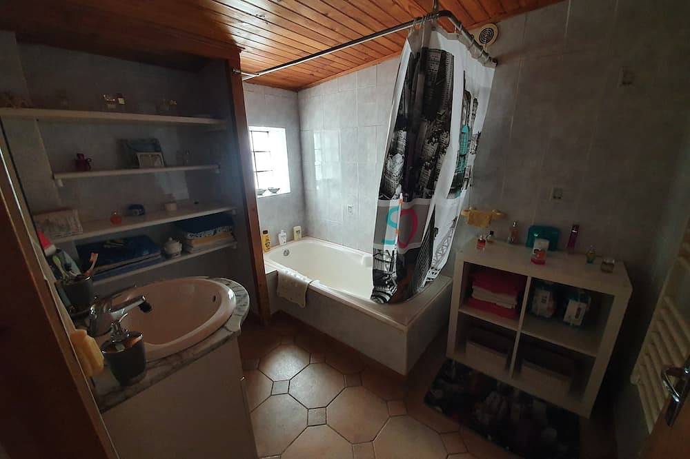 2 bedroom private vacation home in carla-de-roquefort in Carla-de-Roquefort, Ariège