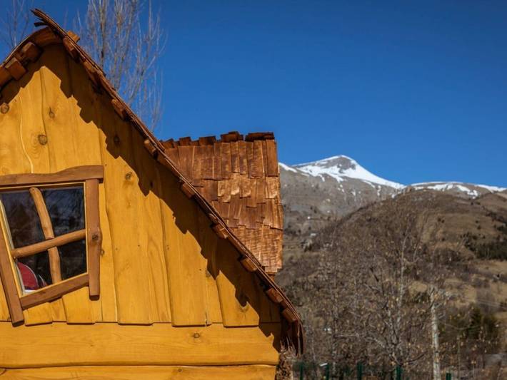 Camping pour 4 personnes, avec terrasse dans le Parc national du Mercantour - 3