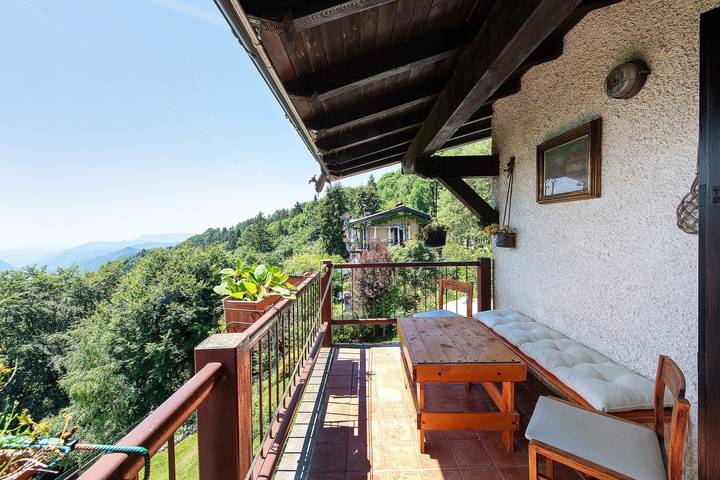 Hütte für 4 Personen, mit Garten, mit Haustier am Gardasee