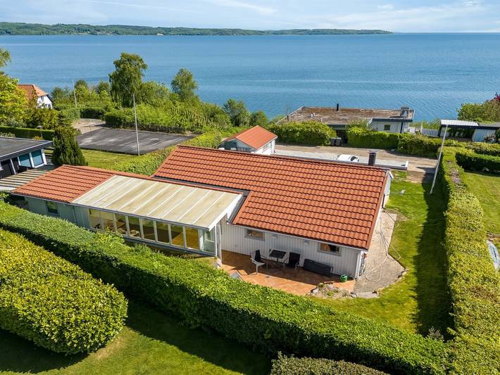 Ferienhaus für 4 Personen, mit Terrasse in Mørkholt