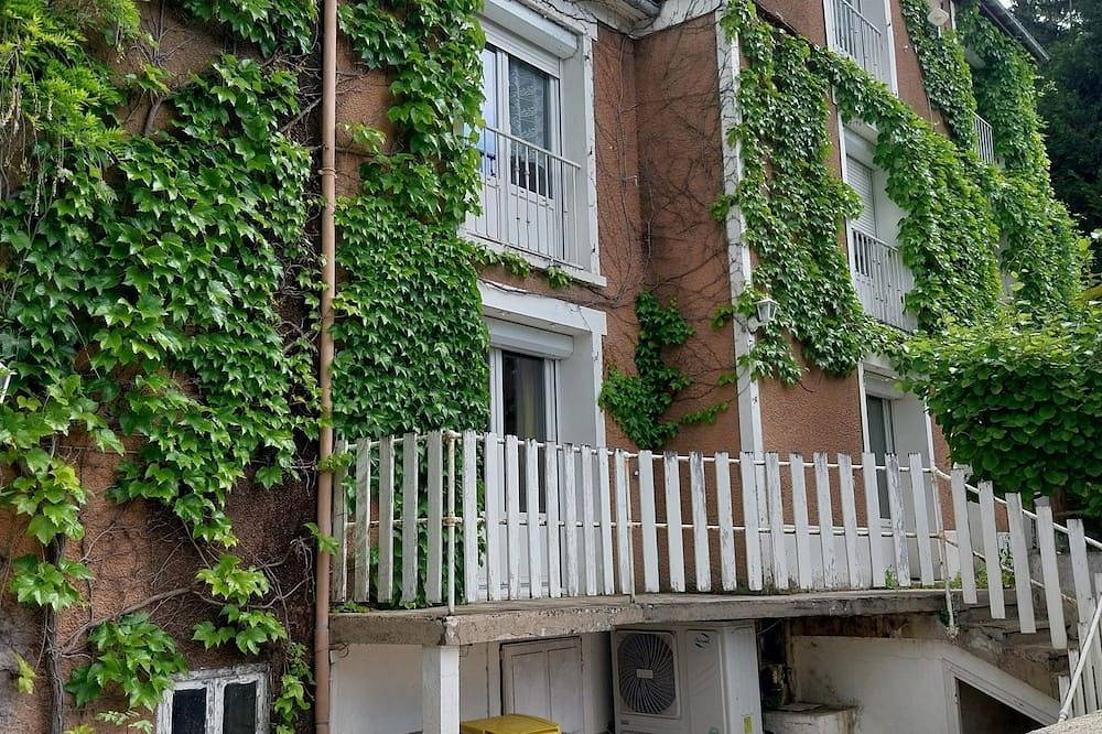 Gite de La Basse Roche in Vernou-la-Celle-sur-Seine, Seine-et-Marne