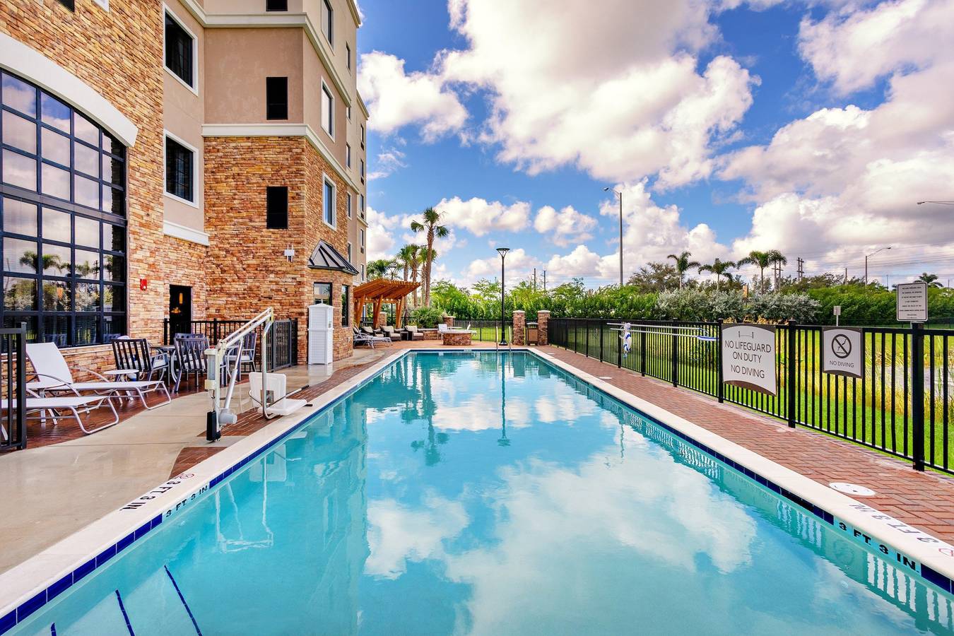 Staybridge Suites Fort Lauderdale Airport - West in Davie (Florida), Broward County