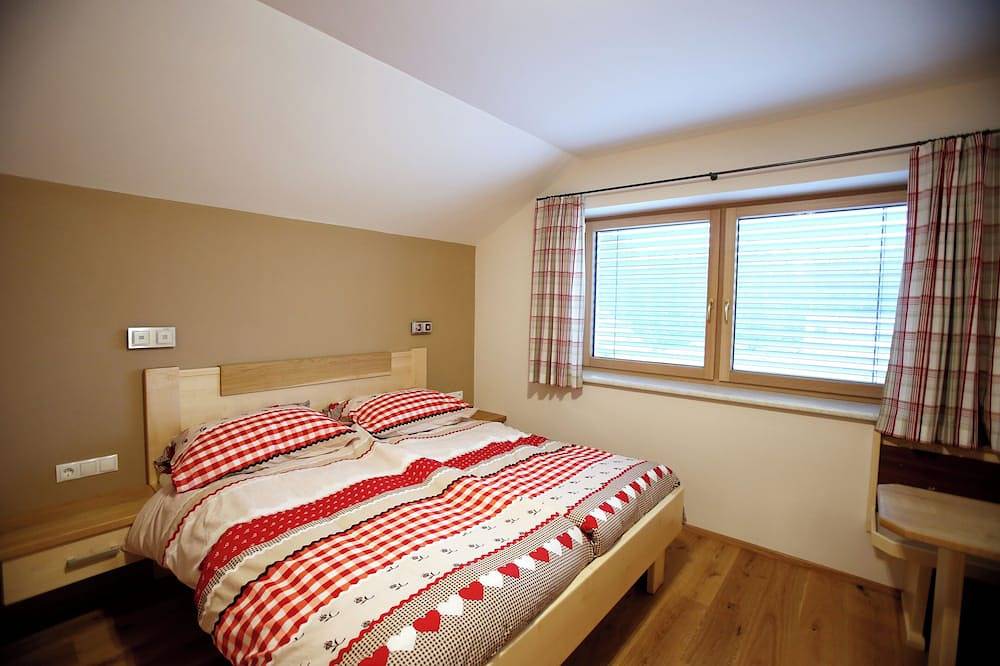 Haus Clarysse: Dream House to Relax After Exploring Nature, With Summer Card! in Pichl-Preunegg, Schladming-Dachstein