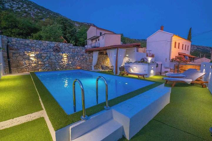 Vakantiehuis voor 7 personen, with terras and sauna as well as tuin - 1