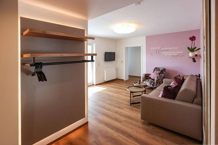 Hôtel pour 2 personnes, avec sauna ainsi que jacuzzi et terrasse, adapté aux familles à Biberach - 4