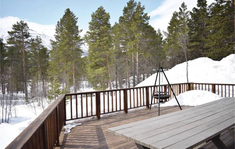 Ferienhaus für 8 Personen mit Garten in Sudndalen, Hol