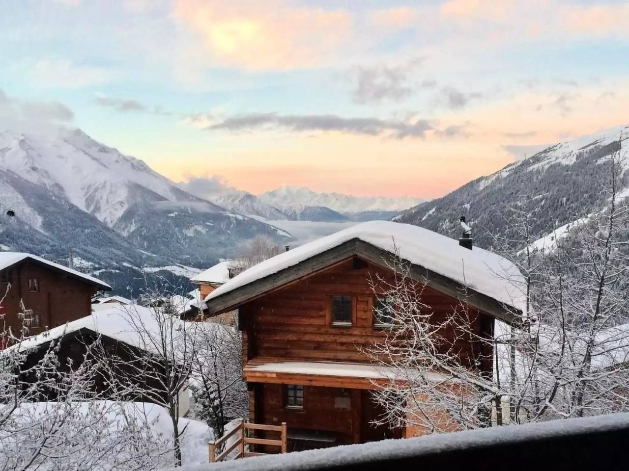 Villa for 6 Guests in Bellwald, Western Alps