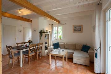 Ferienhaus für 6 Personen, mit Terrasse in Nienhagen