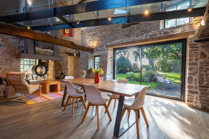 Location de vacances pour 6 personnes, avec jardin et terrasse à Brandivy - 2