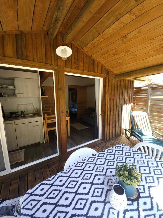 Gîte pour 4 personnes, avec terrasse à Gastes - 4
