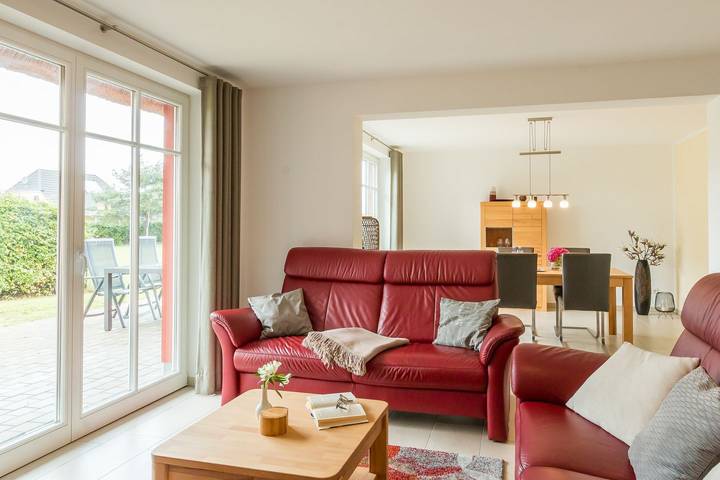 Ferienhaus für 4 Personen, mit Sauna und Ausblick sowie Garten in Wieck am Darß - 2